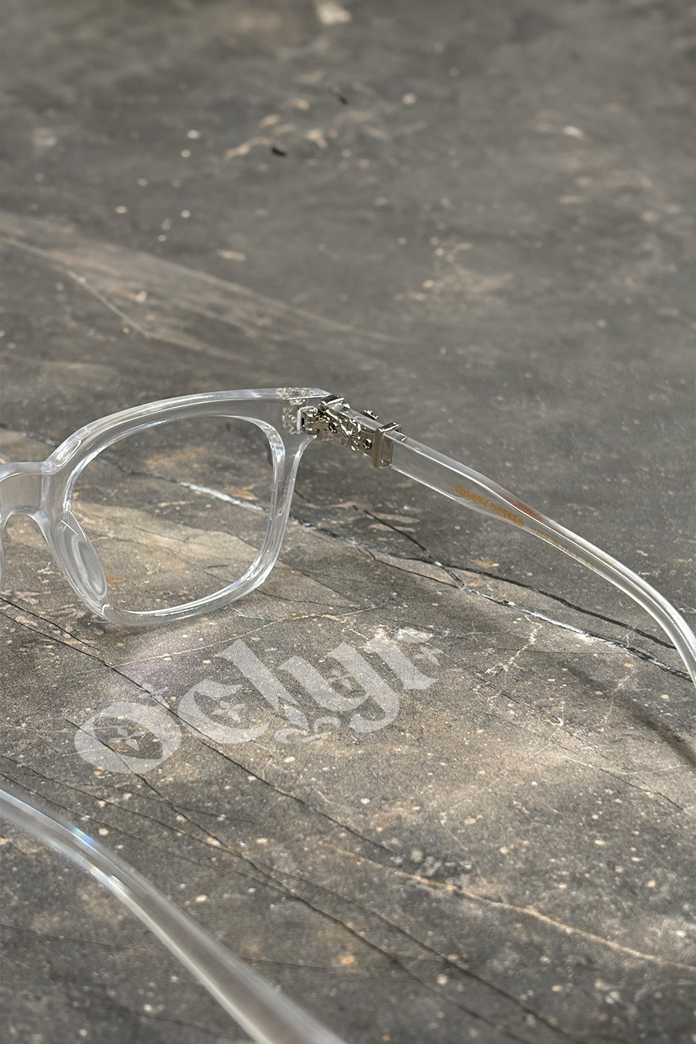 Oclyr Frames - Transparent
